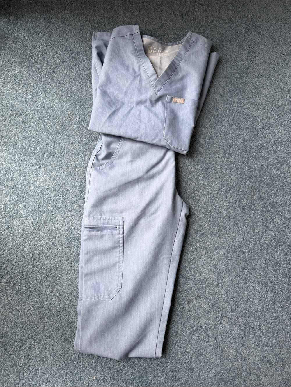 FIGS women’s Cargo Scrub Pants and Top